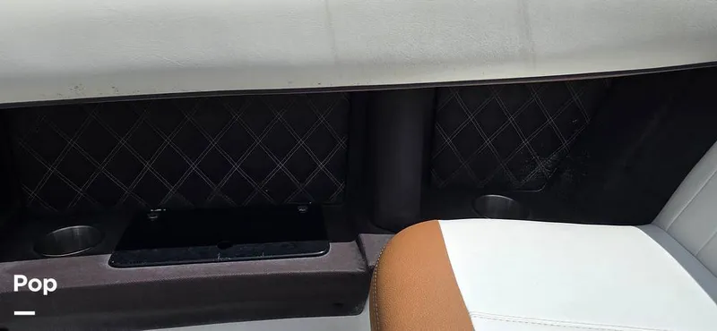 Slide: The Image of Cobalt 302 Bowrider 2014 - 15286025