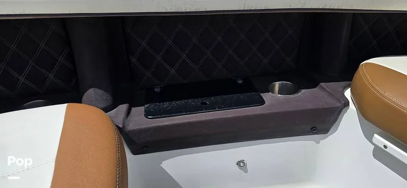 Slide: The Image of Cobalt 302 Bowrider 2014 - 15286028