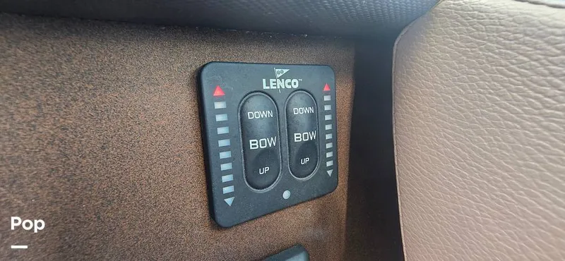 Slide: The Image of Cobalt 302 Bowrider 2014 - 15286056