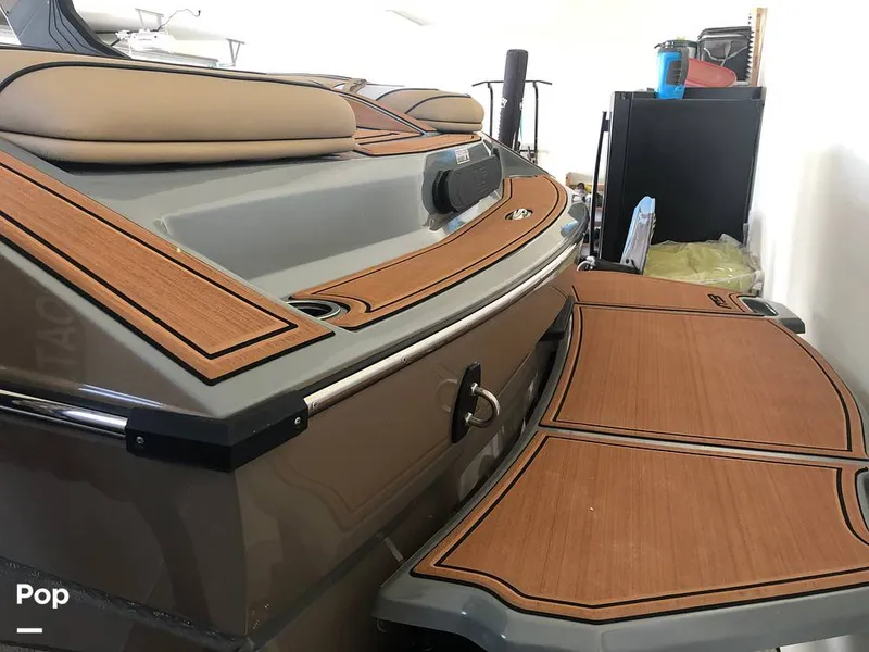 Slide: The Image of MB Sports B52 23 ALPHA 2024 - 14678862