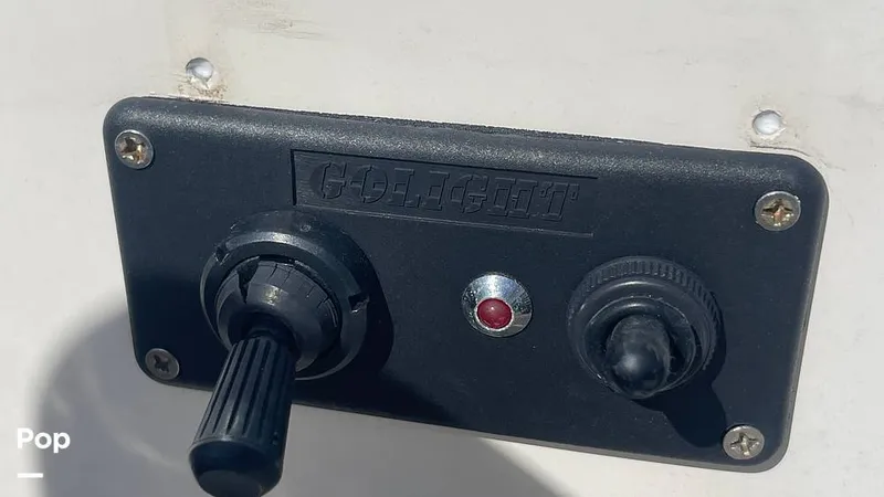 Slide: The Image of Maxum 2700 SCR 2000 - 14978794