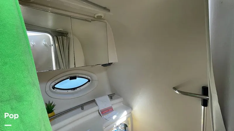 Slide: The Image of Maxum 2700 SCR 2000 - 14978809