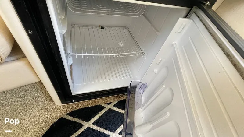 Slide: The Image of Maxum 2700 SCR 2000 - 14978812