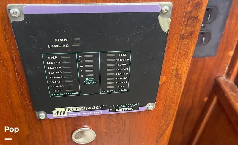 Slide: The Image of Californian 35 Motor Yacht 1986 - 14596372