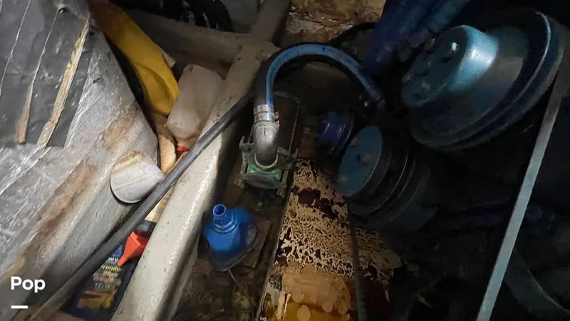 Slide: The Image of Californian 35 Motor Yacht 1986 - 14596395