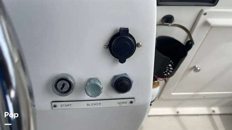 Slide: The Image of Californian 35 Motor Yacht 1986 - 14596315