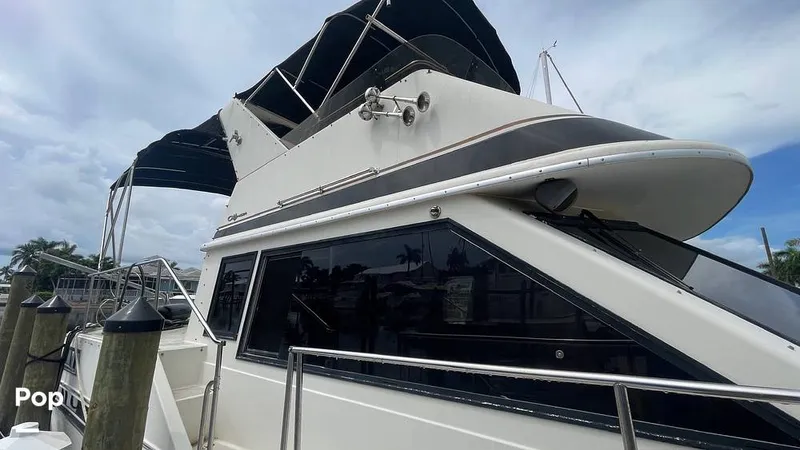 Slide: The Image of Californian 35 Motor Yacht 1986 - 14596292