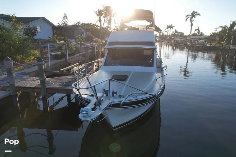 Slide: The Image of Californian 35 Motor Yacht 1986 - 14565954
