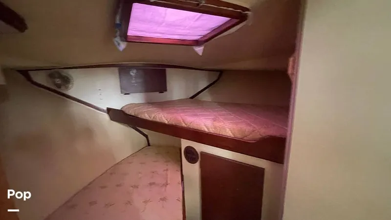 Slide: The Image of Californian 35 Motor Yacht 1986 - 14596337