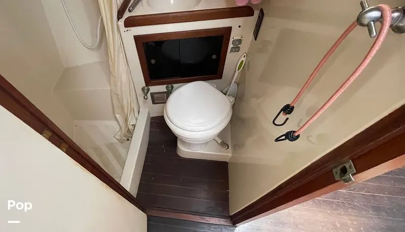 Slide: The Image of Californian 35 Motor Yacht 1986 - 14595960