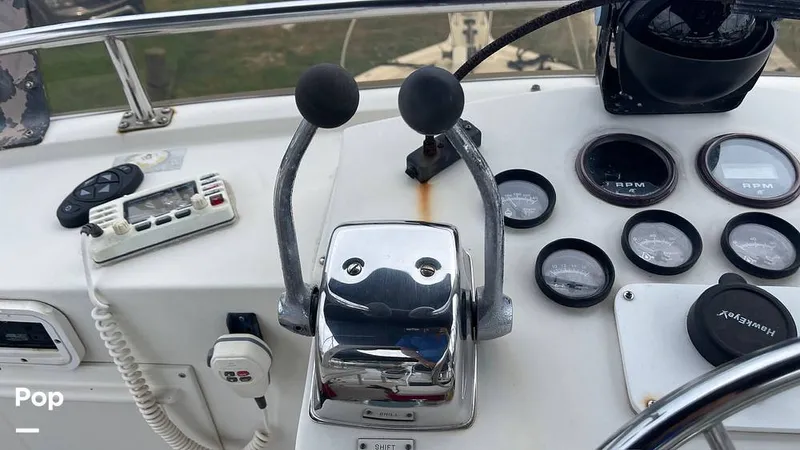 Slide: The Image of Californian 35 Motor Yacht 1986 - 14596318