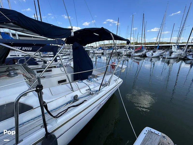 Slide: The Image of Catalina 28 Mark II 2003 - 14875442