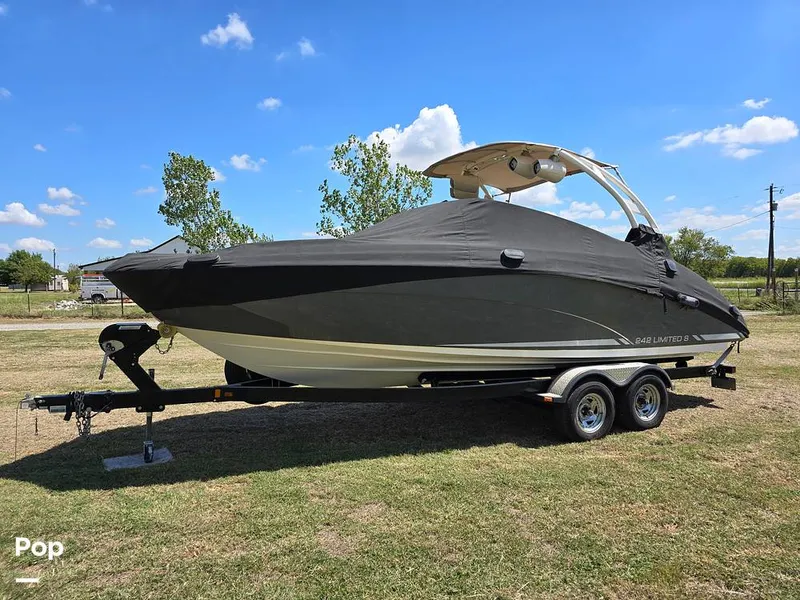 Slide: The Image of Yamaha 242 Limited 2015 - 15760306