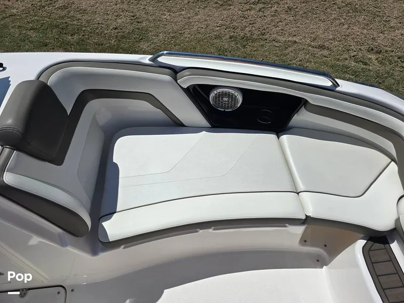 Slide: The Image of Yamaha 242 Limited 2015 - 15760311