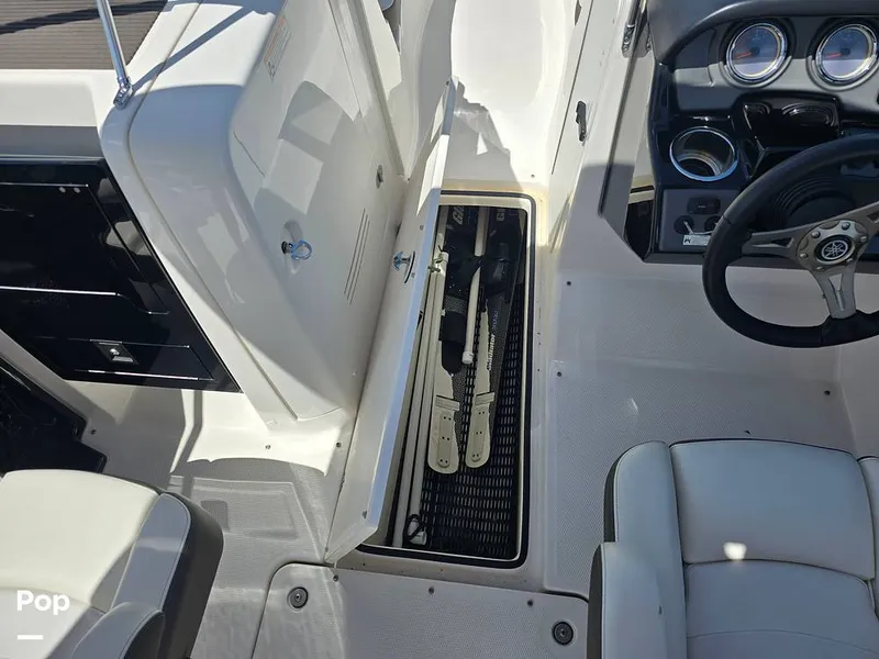 Slide: The Image of Yamaha 242 Limited 2015 - 15760316