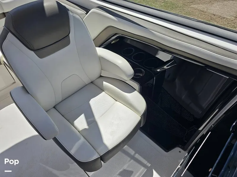 Slide: The Image of Yamaha 242 Limited 2015 - 15760320