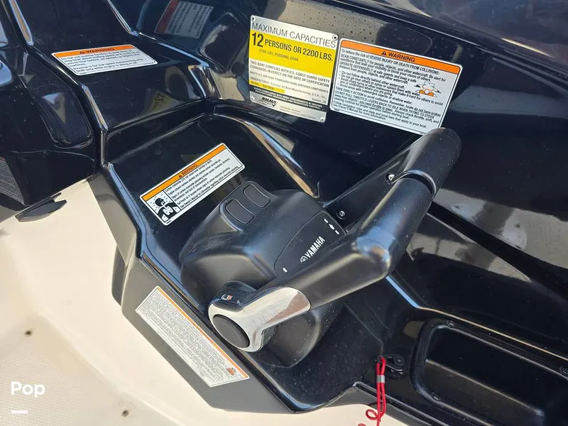 Slide: The Image of Yamaha 242 Limited 2015 - 15760322