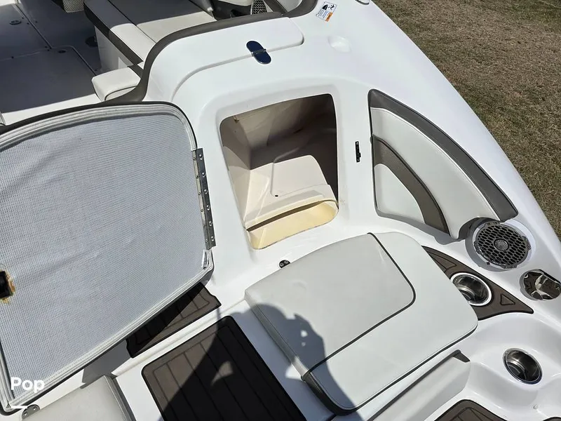 Slide: The Image of Yamaha 242 Limited 2015 - 15760329