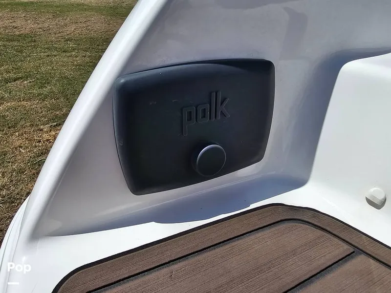 Slide: The Image of Yamaha 242 Limited 2015 - 15760332