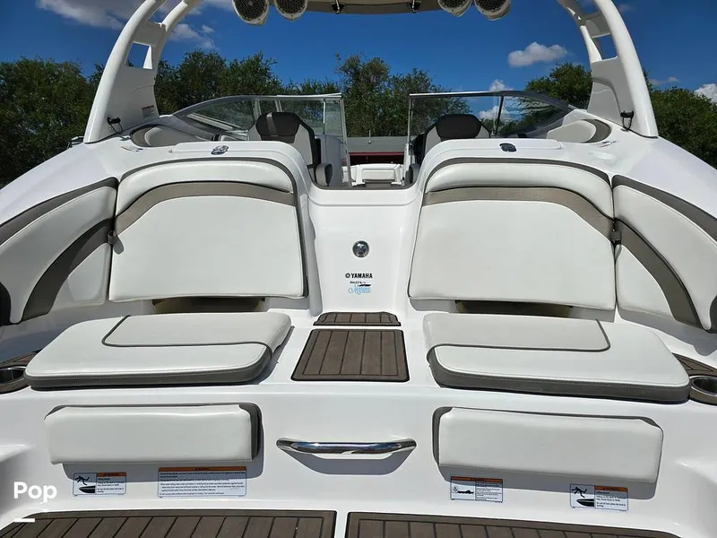 Slide: The Image of Yamaha 242 Limited 2015 - 15760333