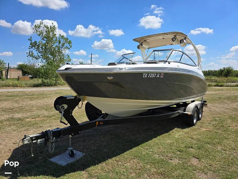 Slide: The Image of Yamaha 242 Limited 2015 - 15760343