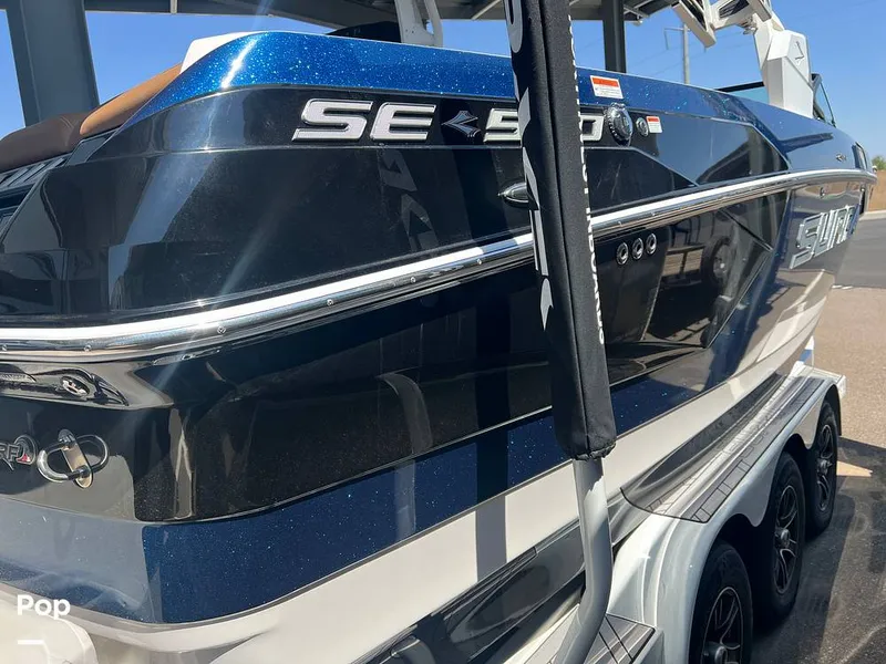 Slide: The Image of Guide Rails - 14683084