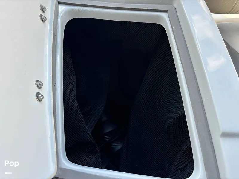 Slide: The Image of Crownline Boats E255 2022 - 14789388
