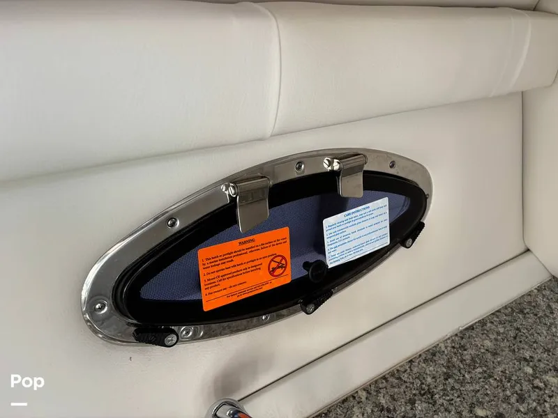 Slide: The Image of Crownline Boats E255 2022 - 14789415