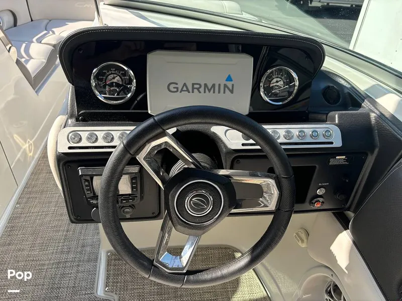 Slide: The Image of Crownline Boats E255 2022 - 14789422