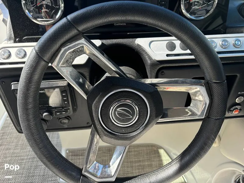 Slide: The Image of Crownline Boats E255 2022 - 14789424