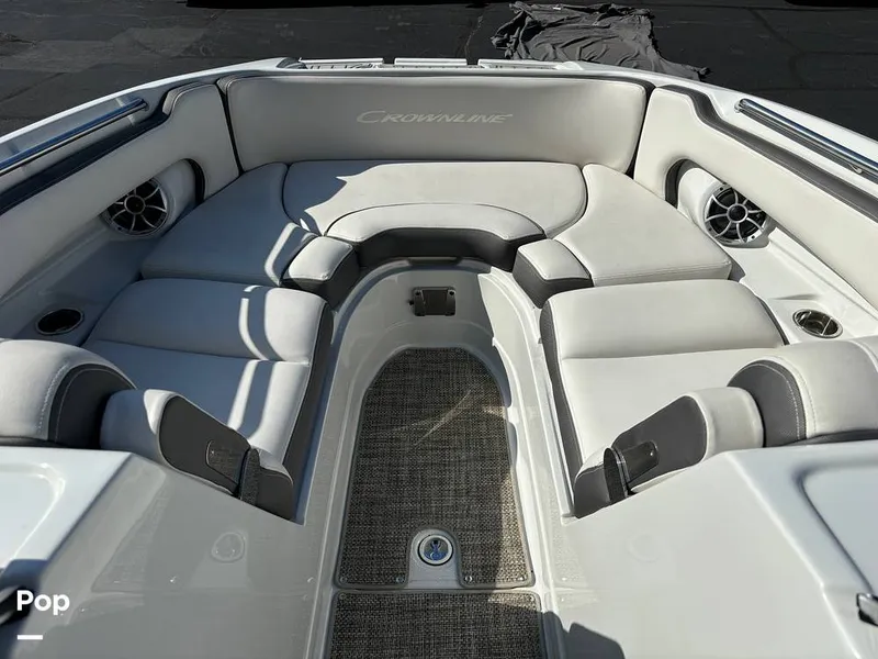 Slide: The Image of Crownline Boats E255 2022 - 14789436