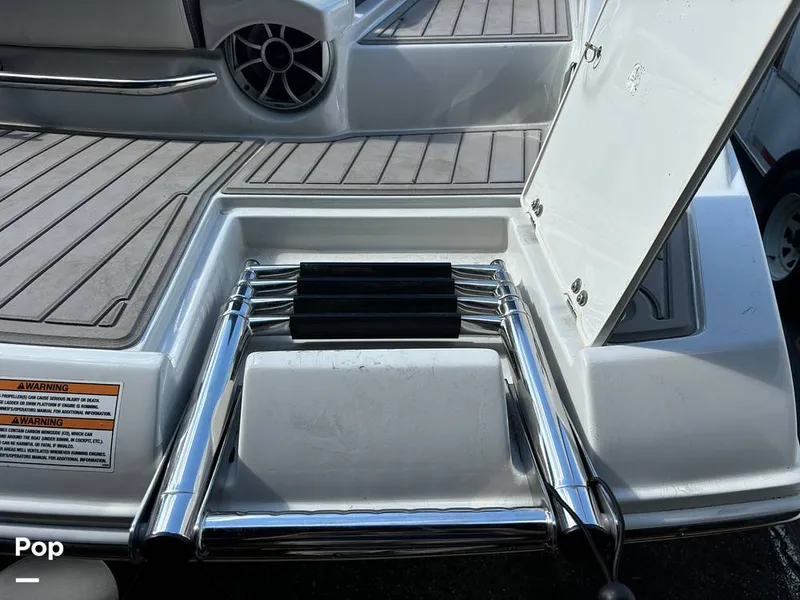 Slide: The Image of Crownline Boats E255 2022 - 14789384