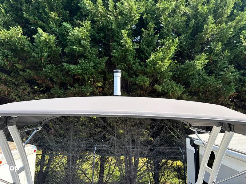 Slide: The Image of Crownline Boats E255 2022 - 14789450