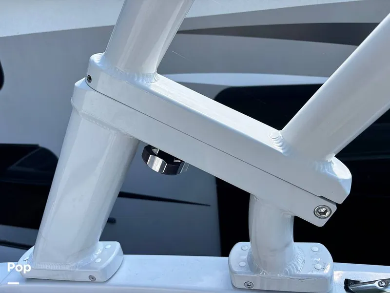 Slide: The Image of Crownline Boats E255 2022 - 14789454