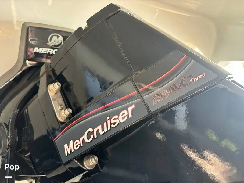 Slide: The Image of Crownline Boats E255 2022 - 14789462