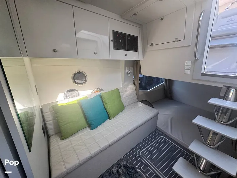 Slide: The Image of Evolve 400HT 2021 - 14951033