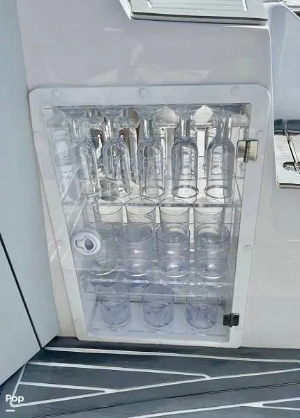 Slide: The Image of Evolve 400HT 2021 - 14573813