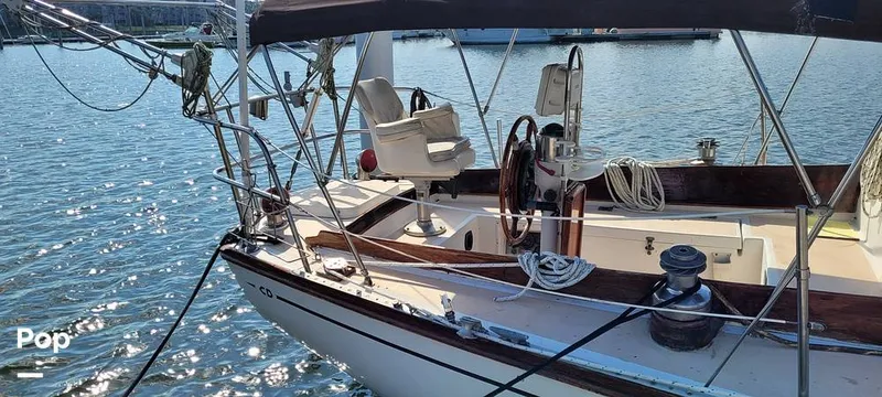 Slide: The Image of Cape Dory 36 1979 - 14614480