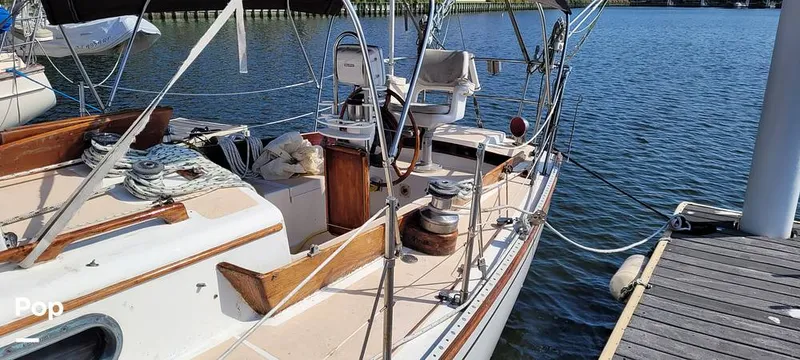 Slide: The Image of Cape Dory 36 1979 - 14614482