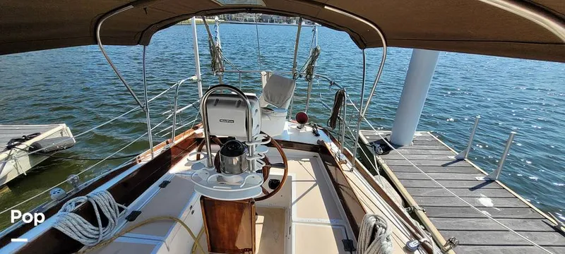 Slide: The Image of Cape Dory 36 1979 - 14614505