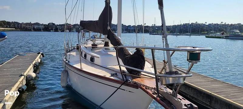 Slide: The Image of Cape Dory 36 1979 - 14614617