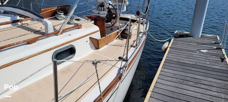 Slide: The Image of Cape Dory 36 1979 - 14614632