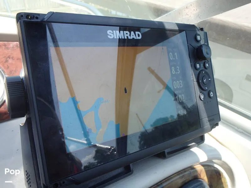 Slide: The Image of GPS/ Fishfinder/ Plotter - 14616567