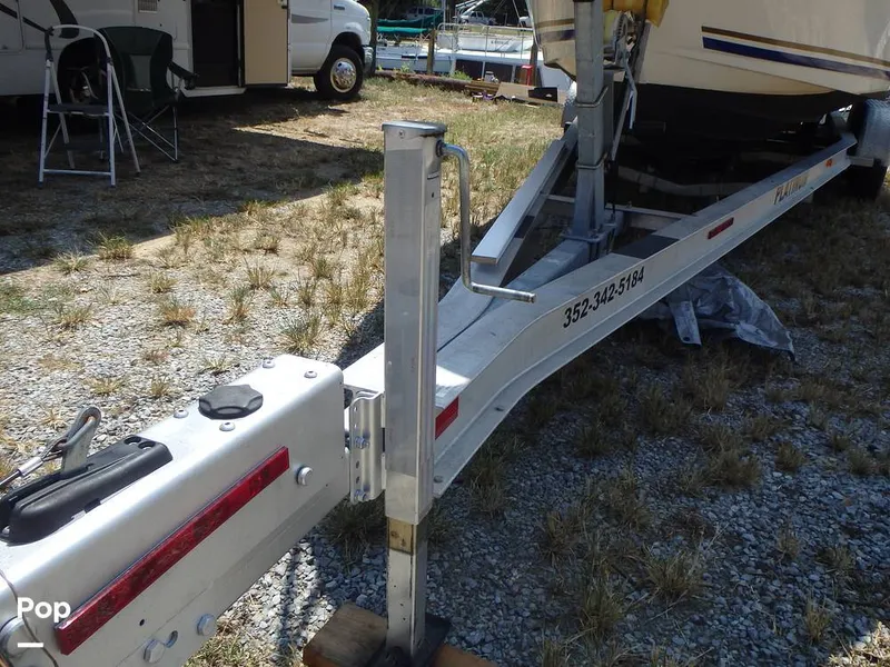 Slide: The Image of Sea Ray 260 Sundancer 2002 - 14616511