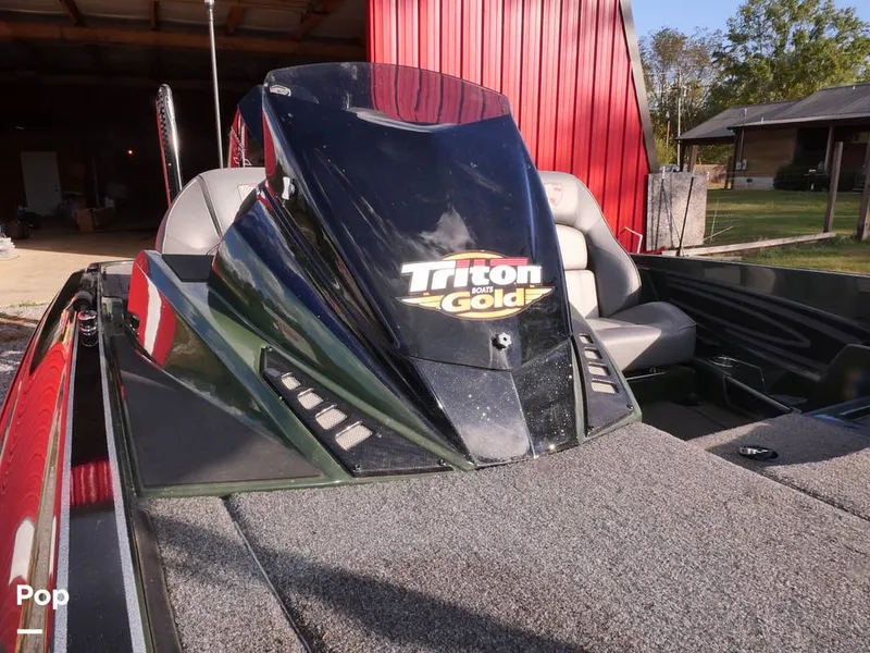 Slide: The Image of Triton 20 XP 2024 - 14924877