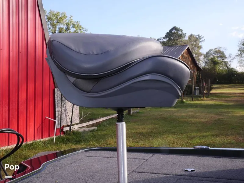 Slide: The Image of Triton 20 XP 2024 - 14924878