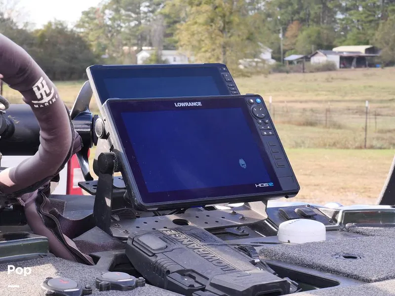 Slide: The Image of Triton 20 XP 2024 - 14924917