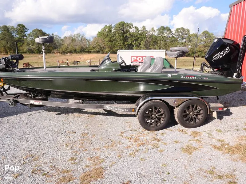 Slide: The Image of Triton 20 XP 2024 - 14924963