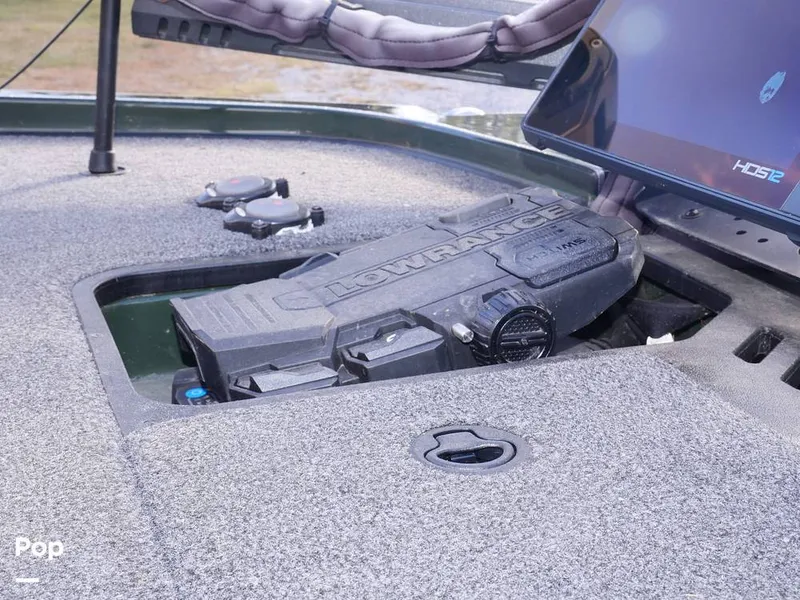 Slide: The Image of Triton 20 XP 2024 - 14924927