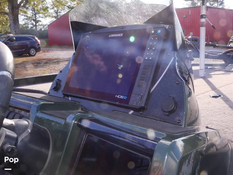 Slide: The Image of Triton 20 XP 2024 - 14924933